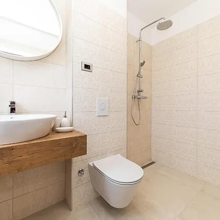 4 Bedroom Beautiful In Сasa de vacaciones