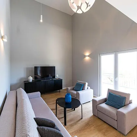 4 Bedroom Beautiful In Kaštel Štafilić