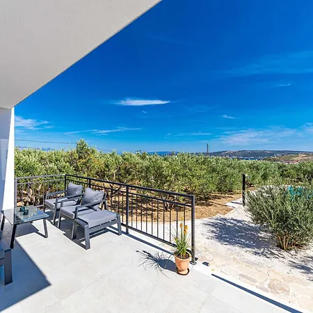 4 Bedroom Beautiful In Сasa de vacaciones